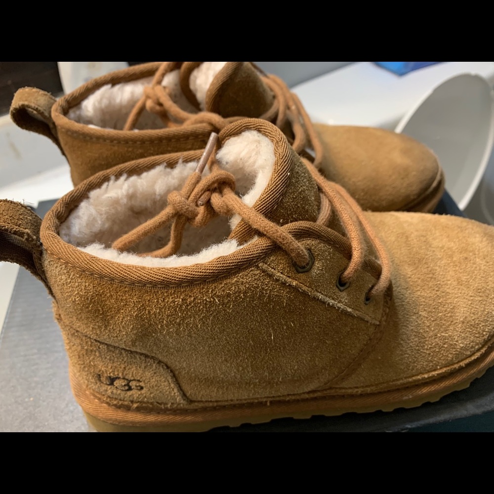 Ugg neumel boots size 7